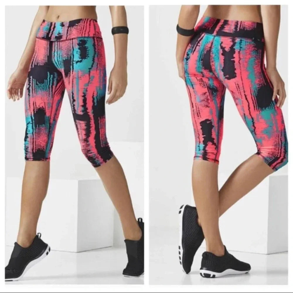 Fabletics crop pants